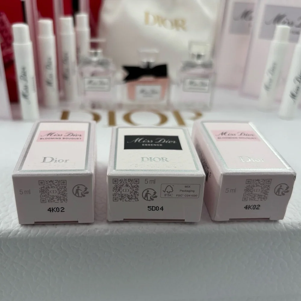 NWT Dior Miss Dior Essence Blooming Bouquet deluxe gift 10pcs travel bundle - Picture 5 of 7